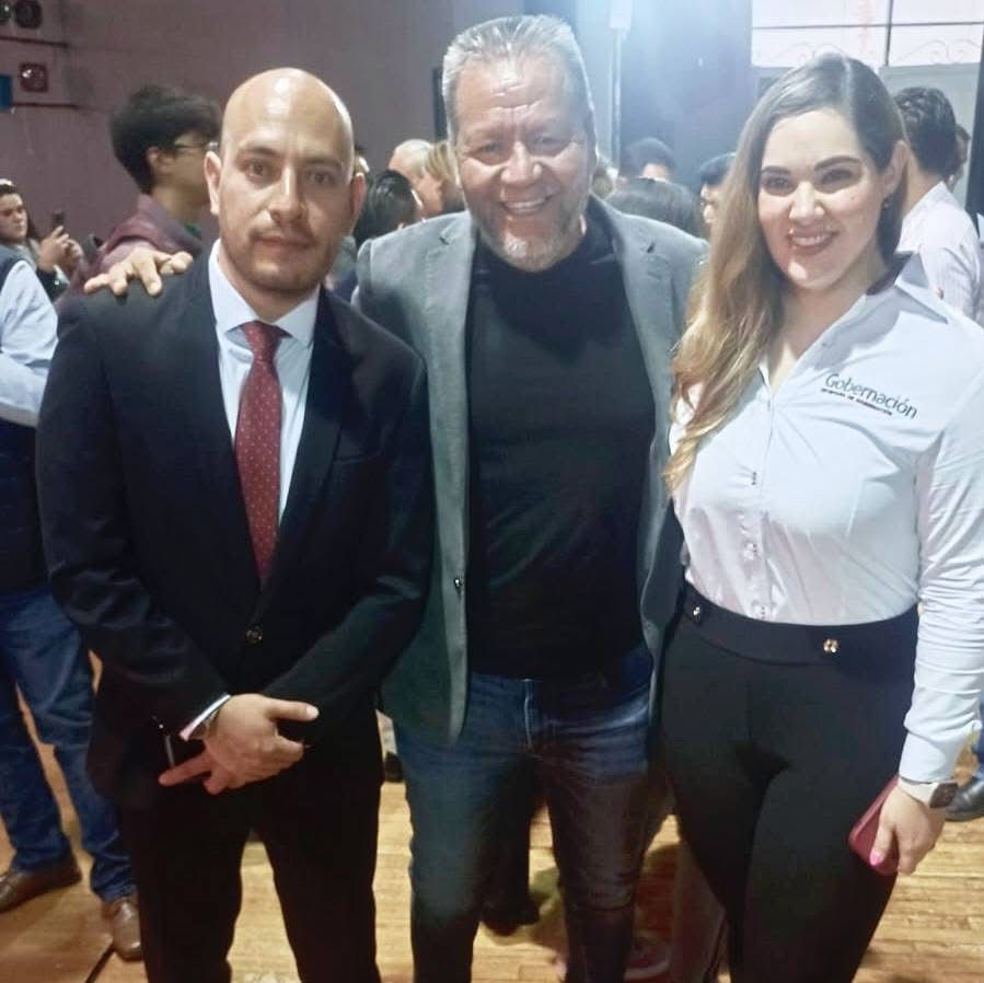 asistió a una reunión para la Entrega de Títulos de Propiedad del Registro Agrario Nacional