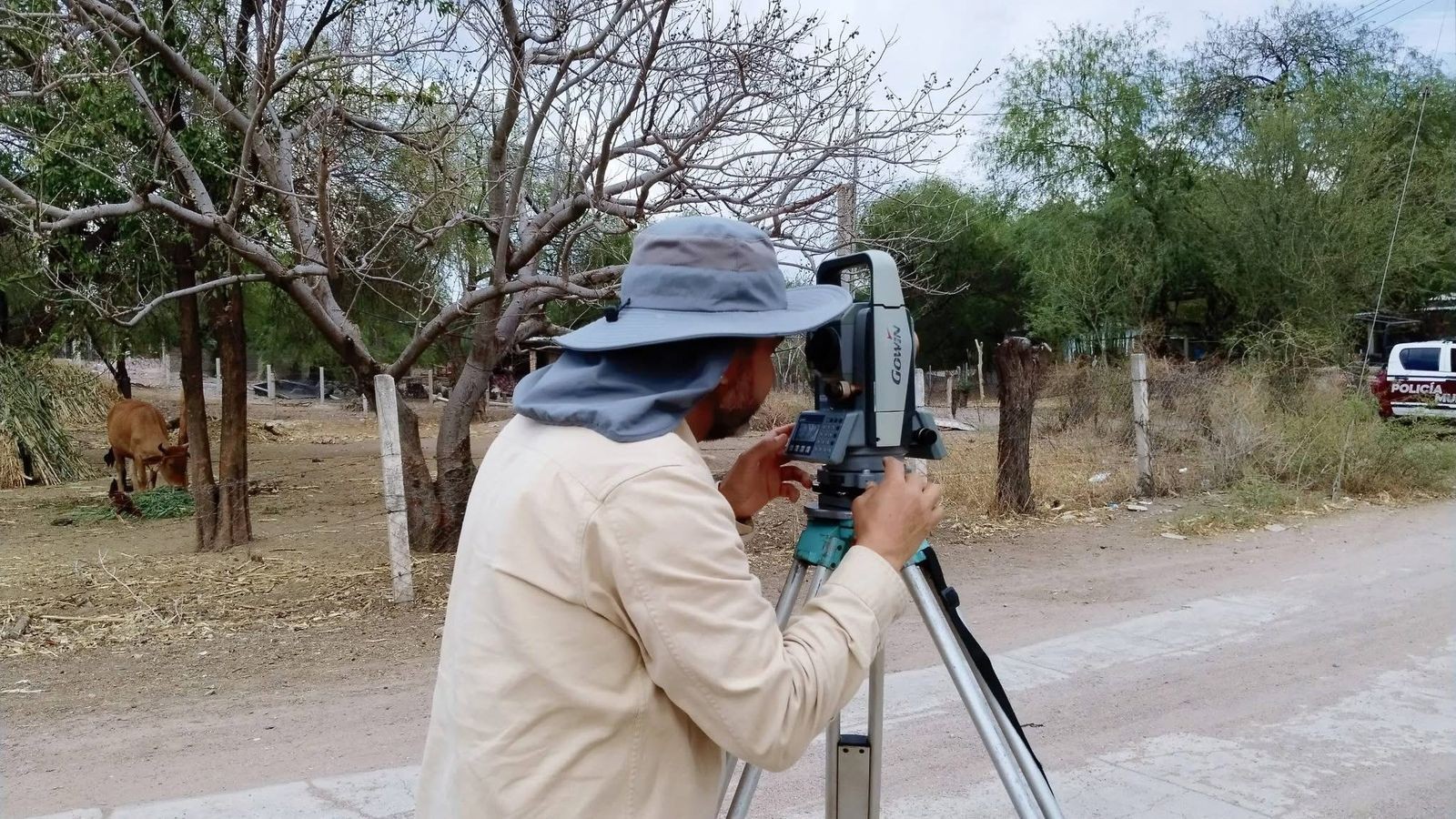 🚧📐 Comienzan trabajos para nueva pavimentación en San Cristóbal 📐🚧